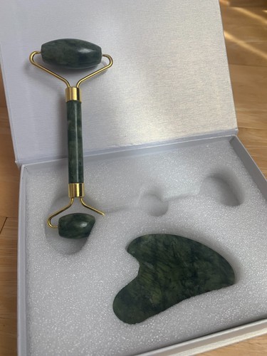 Green jade roller - green, gua