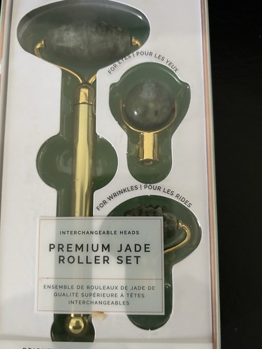 Jade roller facial massager - roller,
