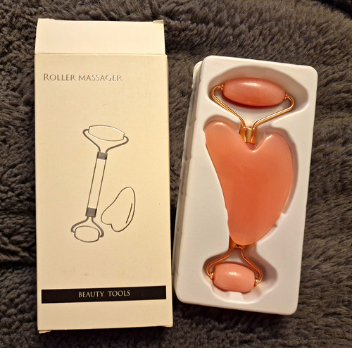 Pink Facial Roller & G